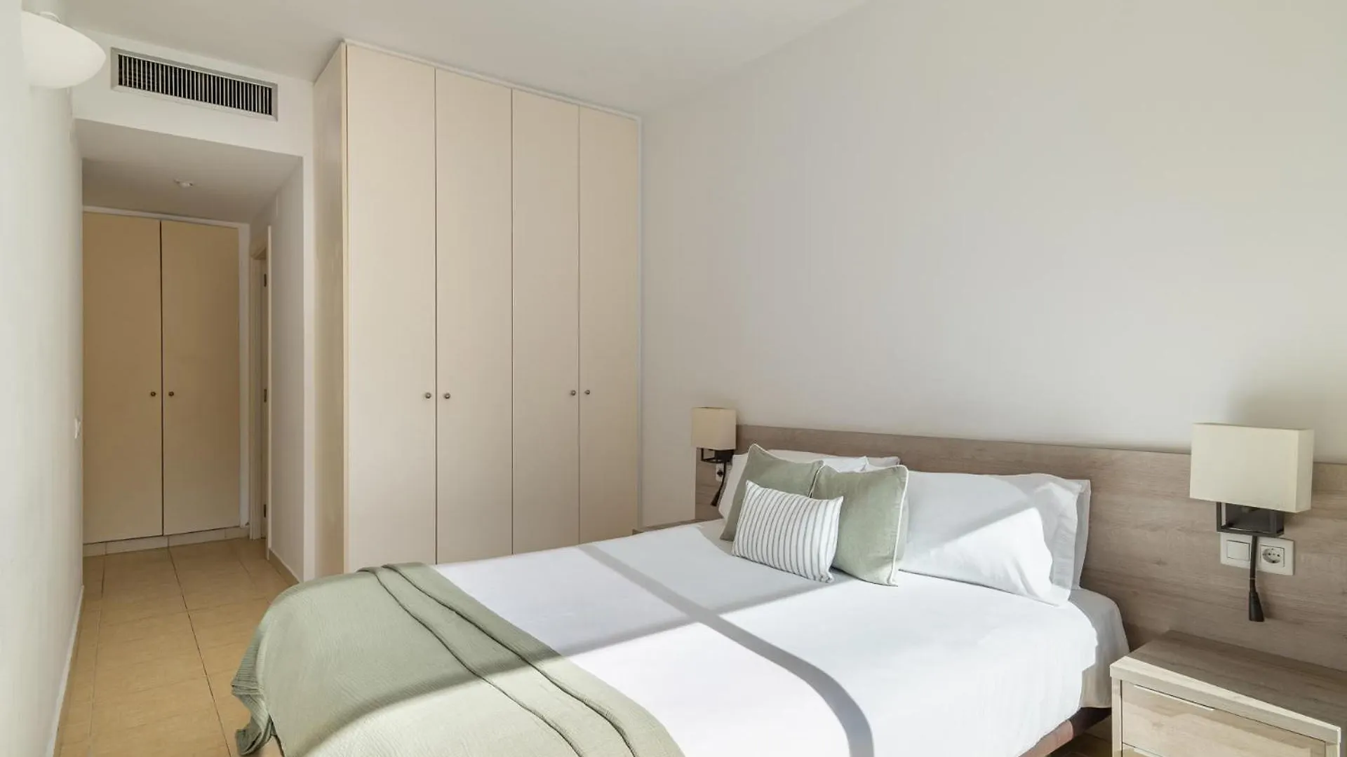 Stay U-Nique Apartments Pau Claris Barcellona